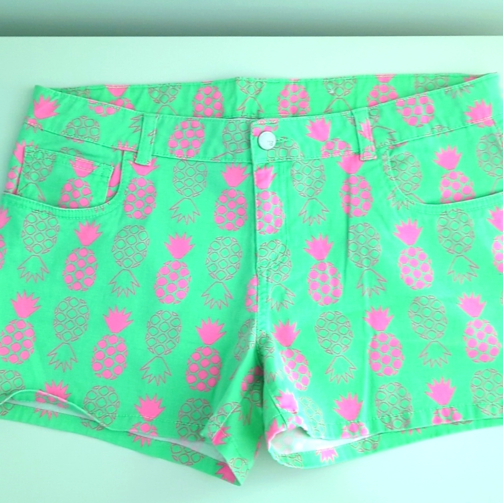 Girl's Shorts by total girl